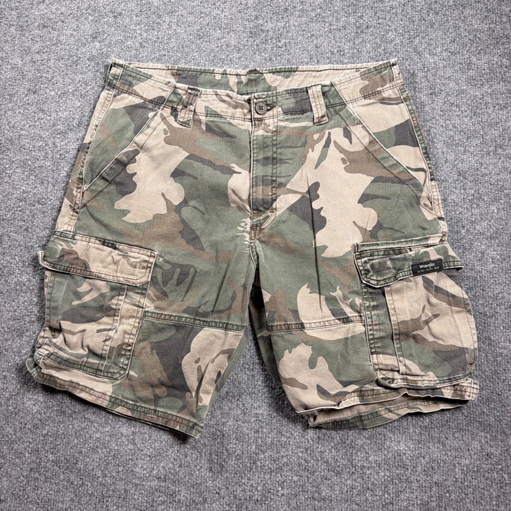 Wrangler Camo Cargo Shorts Mens 33 Green Stretch Utility